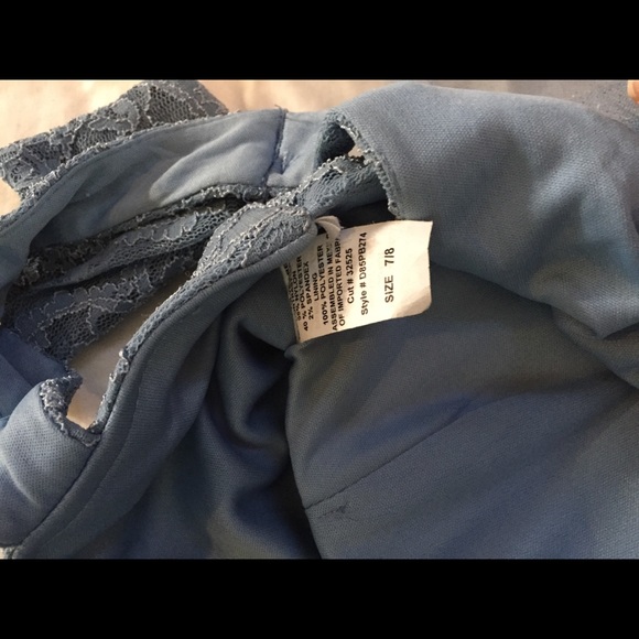 SOLD🧡🖤Windsor Prom Formal Blue Lace Tulle Dress - Picture 3 of 8